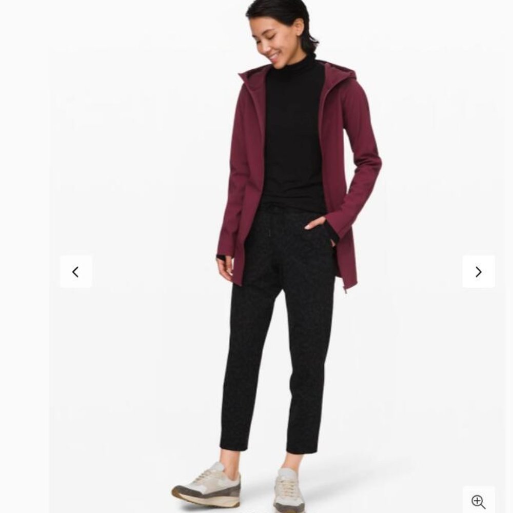 Lululemon Glyde Along Softshell